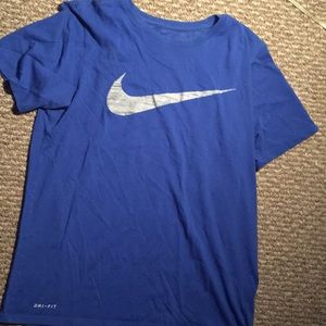 Blue nike tee